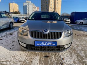 ŠKODA OCTAVIA 1.6 TDI COMBI AMBITION