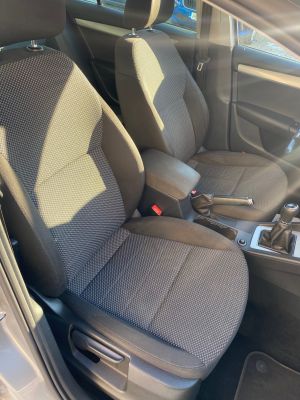 ŠKODA OCTAVIA 1.6 TDI COMBI AMBITION