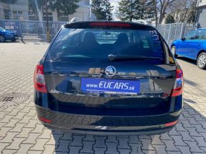 ŠKODA OCTAVIA 1.6 DSG COMBI AMBITION