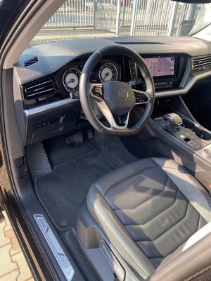 VW TOUAREG ELEGANCE 4MOTION
