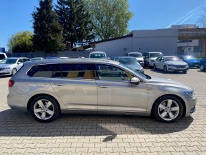 VOLKSWAGEN PASSAT COMBI VARIANT 176KW