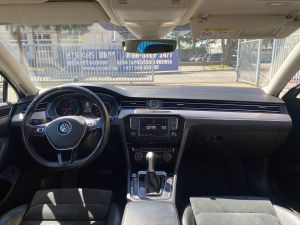 VOLKSWAGEN PASSAT COMBI VARIANT 176KW