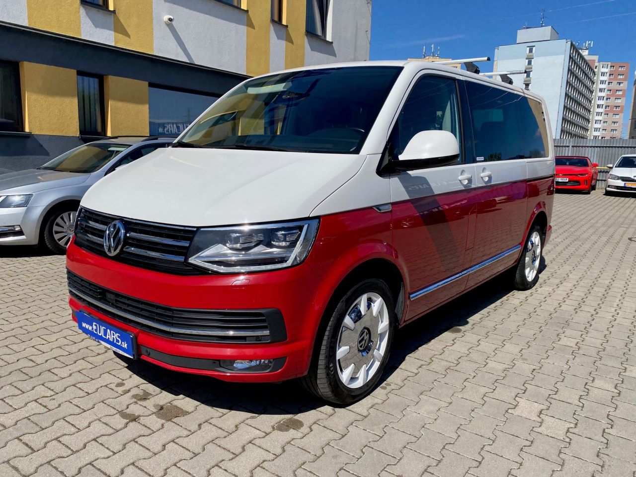 VOLKSWAGEN MULTIVAN 2.0 TDI HIGHLINE