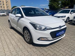 HYUNDAI i20 1.25i HATCHBACK