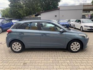 HYUNDAI i20 1.25i HATCHBACK