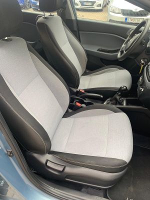 HYUNDAI i20 1.25i HATCHBACK