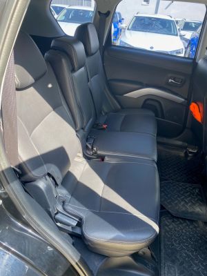 MITSUBISHI OUTLANDER 2.4 MIVEC 4x4 CVT