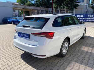 ŠKODA OCTAVIA COMBI 1.5 TSI e-TEC 