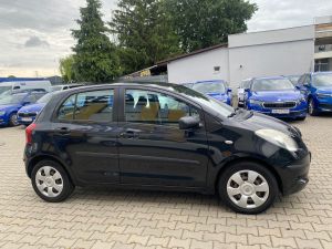 TOYOTA YARIS 1.3 VVT-i