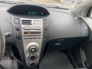 TOYOTA YARIS 1.3 VVT-i