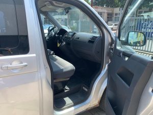 Volkswagen Caravelle 2.0 TDI