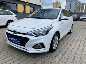 HYUNDAI i20 1.25i HATCHBACK