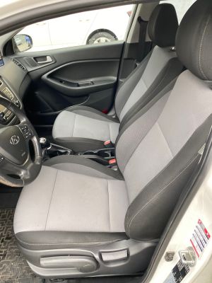 HYUNDAI i20 1.25i HATCHBACK
