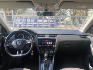 ŠKODA OCTAVIA COMBI 1.6 TDI DSG AMBITION