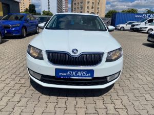 ŠKODA OCTAVIA 1.6 TDI COMBI AMBITION
