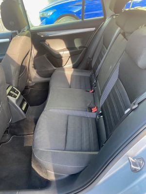 ŠKODA OCTAVIA COMBI 1.6 TDI DSG AMBITION