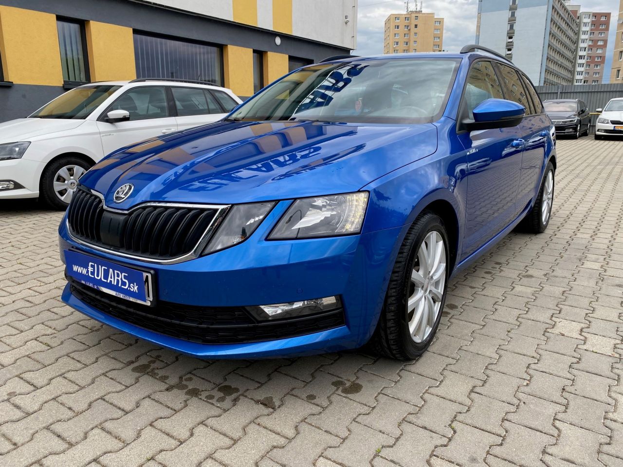 ŠKODA OCTAVIA COMBI 2.0 TDI DSG AMBITION