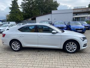 ŠKODA SUPERB SEDAN 2.0 TDI STYLE