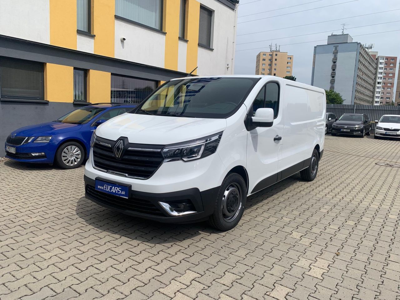 RENAULT TRAFIC 2.0 CDTi NEW