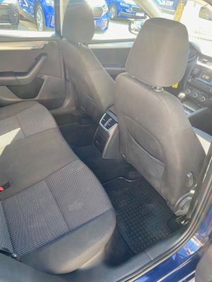 ŠKODA OCTAVIA 1.6 TDI COMBI AMBITION