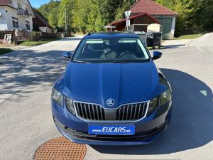 ŠKODA OCTAVIA 1.6 TDI COMBI AMBITION