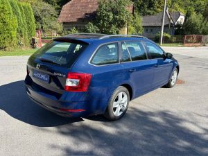 ŠKODA OCTAVIA 1.6 TDI COMBI AMBITION