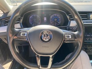 VOLKSWAGEN PASSAT COMBI 2.0 TDI