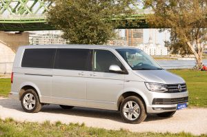 VOLKSWAGEN CARAVELLE 2.0 TDI  9-miestny