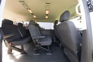 VOLKSWAGEN CARAVELLE kombi 2.0 TDI 9-miestna