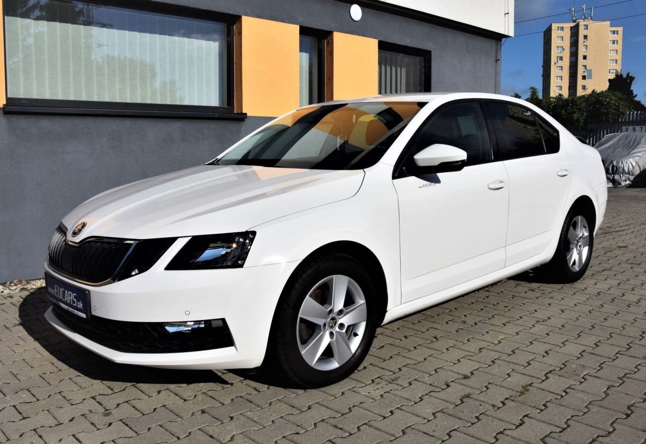 ŠKODA OCTAVIA sedan 1.6 TDI