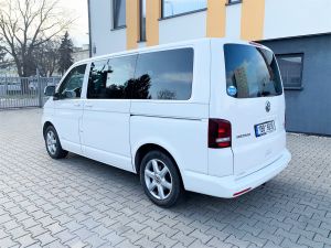 VOLKSWAGEN MULTIVAN 2.0 Highline DSG