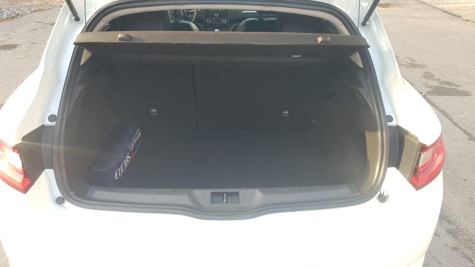 RENAULT MEGANE Hatchback 1.2